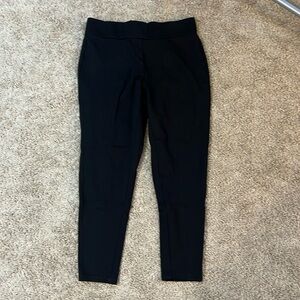 Signature slimming CJ Banks Pants
